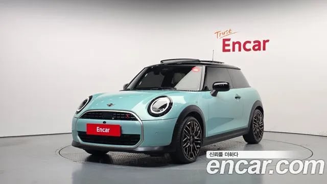Mini Cooper Cooper S 4th Generation 2024 года - автомобиль из Южной Кореи