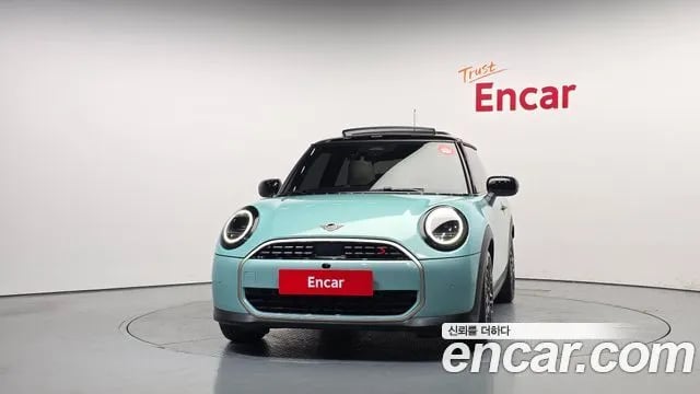 Mini Cooper Cooper S 4th Generation 2024 года - вид 3