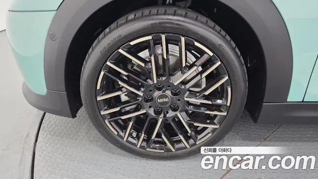 Mini Cooper Cooper S 4th Generation 2024 года - вид 5
