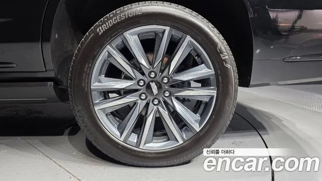 Cadillac Escalade Escalade 5th Generation 2024 года - вид 5