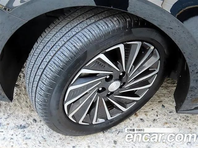 Hyundai Sonata Sonata Hybrid (DN8) 2023 года - вид 5
