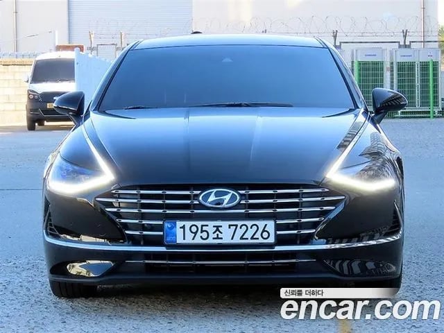 Hyundai Sonata Sonata Hybrid (DN8) 2023 года - вид 3