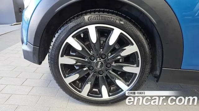 Mini Cooper Cooper S 2022 года - вид 5