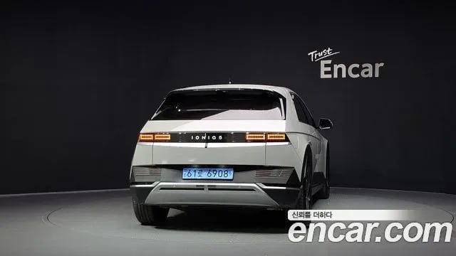 Hyundai Ioniq5 Ionic 5 2022 года - вид 4