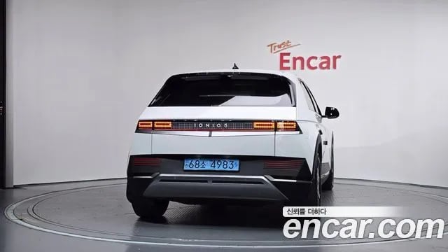 Hyundai Ioniq5 Ionic 5 2023 года - вид 4