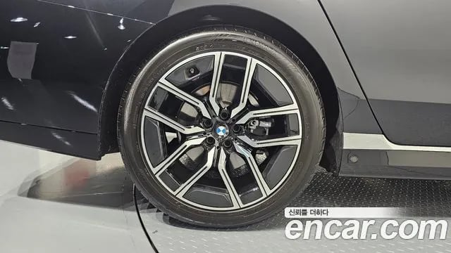 BMW 7-Series 7 Series (G70) 2026 года - вид 4