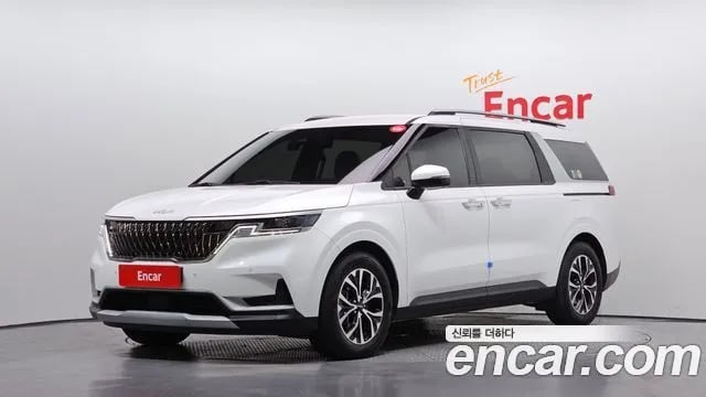 Kia Carnival Carnival 4th generation 2023 года - автомобиль из Южной Кореи