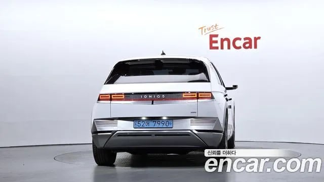 Hyundai Ioniq5 Ionic 5 2023 года - вид 4
