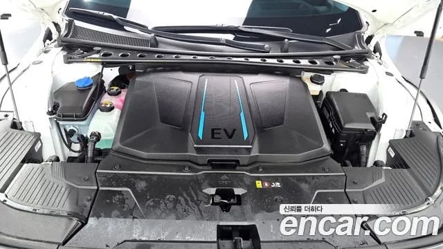Hyundai Ioniq5 Ionic 5 2023 года - вид 6