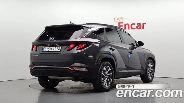 Hyundai Tucson Tucson (NX4) 2021 года - вид 2
