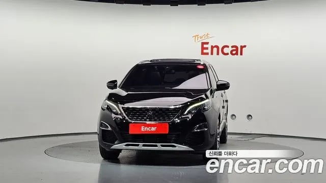 Peugeot 5008 5008 second generation 2018 года - вид 3