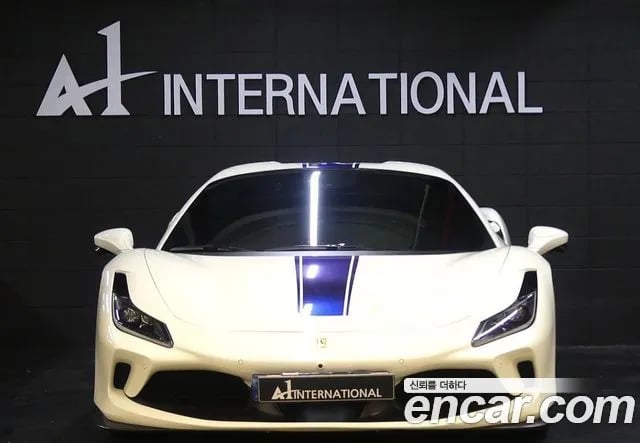 Ferrari F8 F8 Spider 2021 года - автомобиль из Южной Кореи