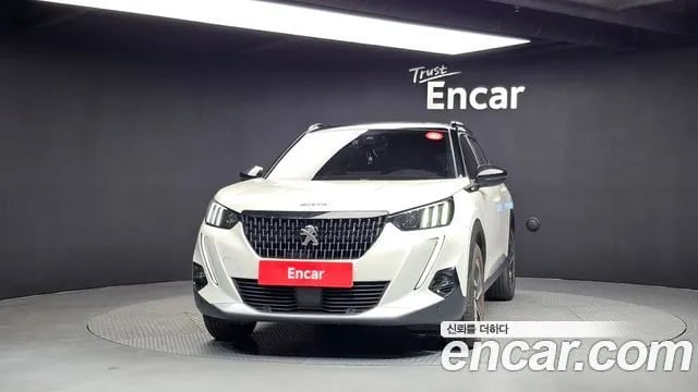 Peugeot 2008 2008 Second generation 2021 года - вид 3
