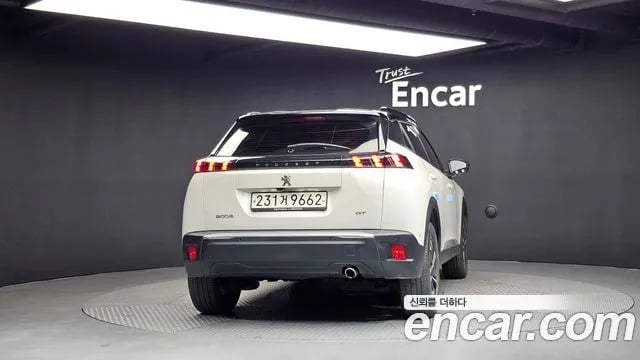 Peugeot 2008 2008 Second generation 2021 года - вид 4