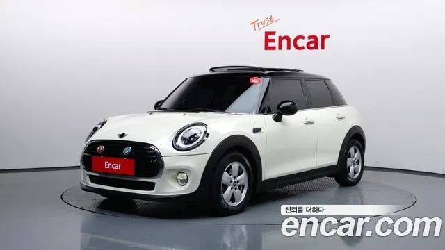 Mini Cooper Cooper D 2019 года - автомобиль из Южной Кореи
