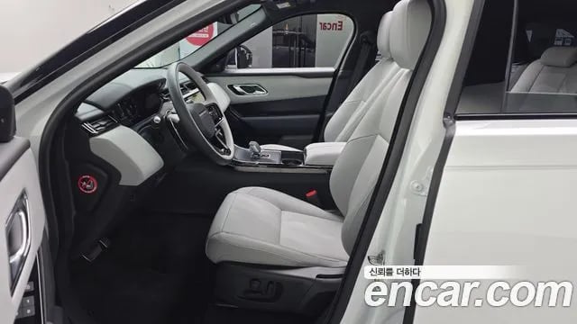 Land Rover Range Rover Velar Range Rover Bella 2026 года - вид 3