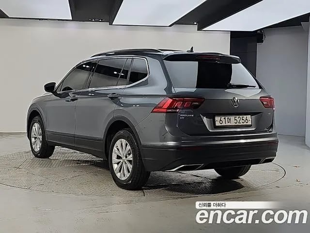 Volkswagen Tiguan Tiguan Allspace 2019 года - вид 3