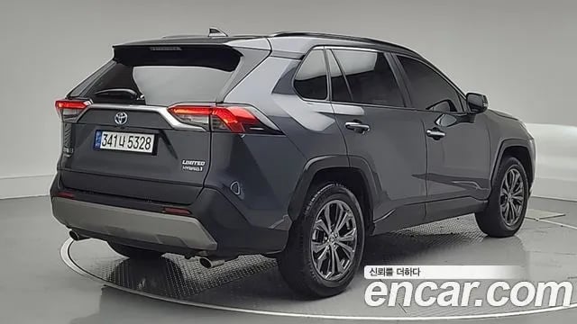 Toyota RAV4 RAV4 5th Generation 2022 года - вид 2