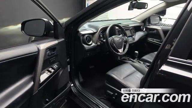 Toyota RAV4 RAV4 2018 года - похожие автомобили