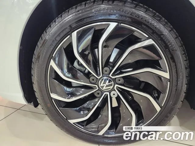 Volkswagen Golf Golf 8th Generation 2023 года - вид 5