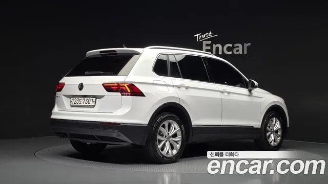Volkswagen Tiguan Tiguan second Generation 2020 года - вид 2