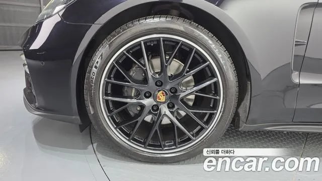 Porsche Panamera Panamera (971) 2021 года - вид 5