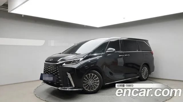 Lexus LM LM Second Generation 2025 года - вид 3