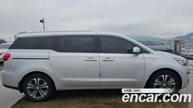 Kia Carnival The New Carnival 2019 года - вид 4