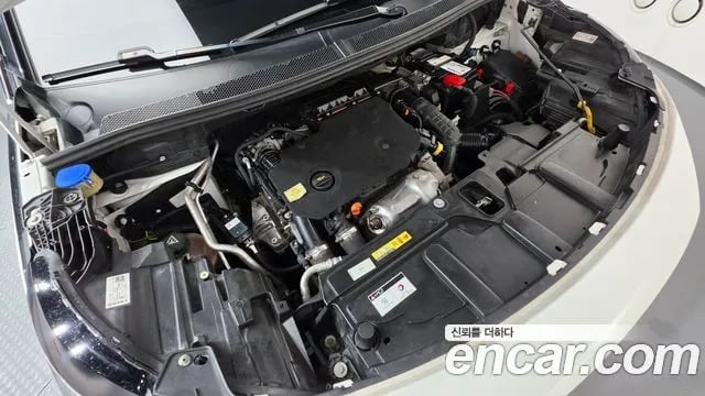 Peugeot 3008 3008 second generation 2021 года - вид 6