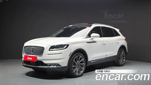 Lincoln Nautilus Nautilus First generation 2022 года - вид 1