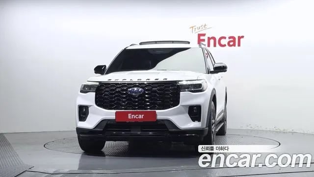 Ford Explorer Explorer 6th Generation 2025 года - вид 3