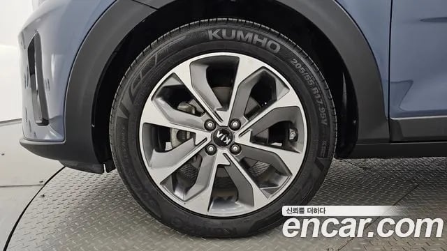 Kia Stonic Stony 2018 года - вид 5