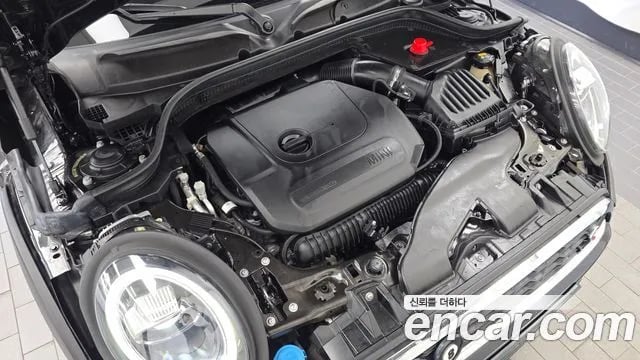 Mini Cooper Cooper S 2021 года - вид 6