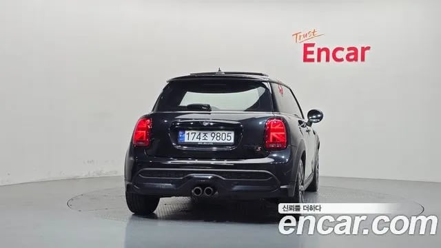 Mini Cooper Cooper S 2023 года - вид 4
