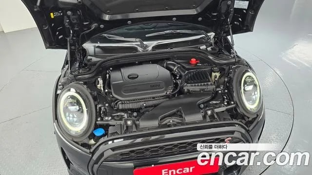 Mini Cooper Cooper S 2023 года - вид 6