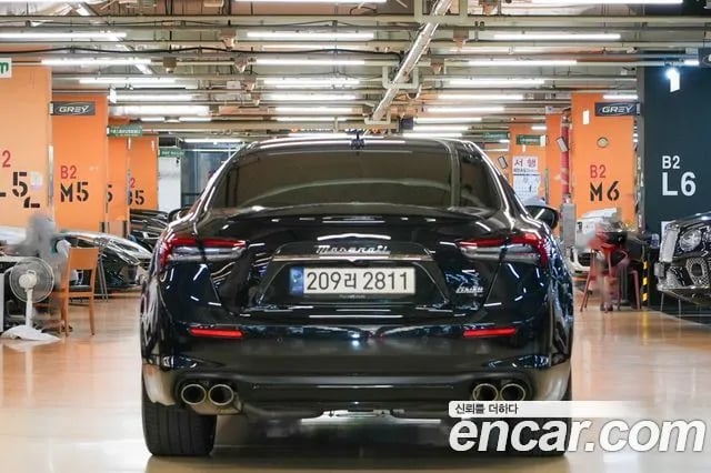 Maserati Ghibli Gibley 2021 года - вид 2