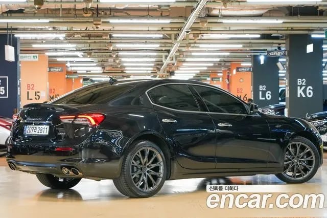 Maserati Ghibli Gibley 2021 года - вид 6