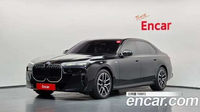 BMW 7-Series 7 Series (G70) 2025 года - автомобиль из Южной Кореи