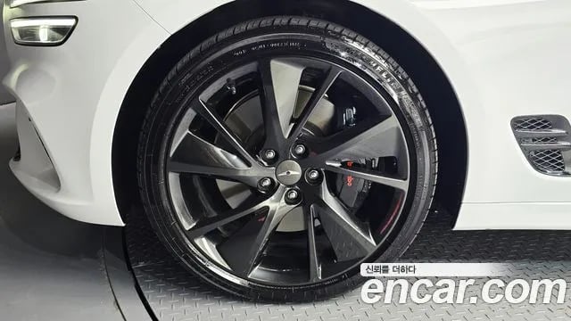 Genesis G70 The New G70 Shooting Break 2022 года - вид 5