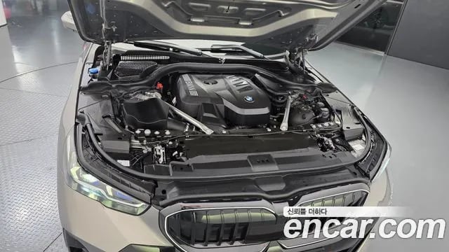 BMW 5-Series 5 Series (G60) 2026 года - вид 5