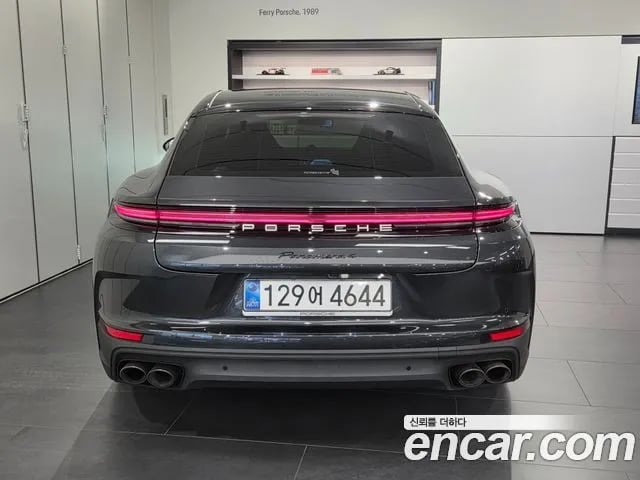 Porsche Panamera Panamera (976) 2025 года - вид 4