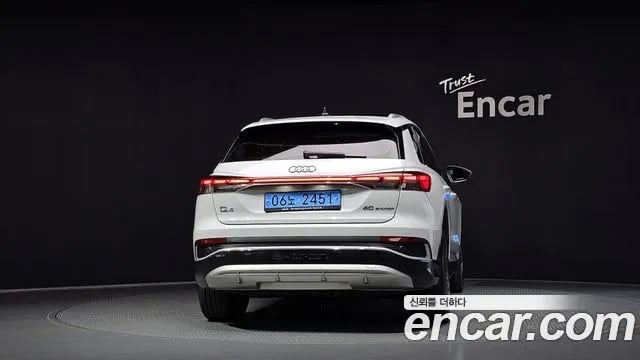 Audi Q4 e-tron Q4 e-Tron (F4) 2022 года - вид 4