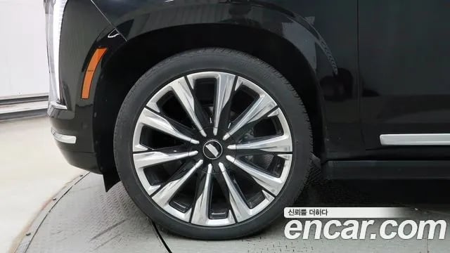 Cadillac Escalade Escalade 5th Generation 2025 года - вид 5