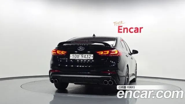 Hyundai AVANTE Avante AD 2018 года - вид 3