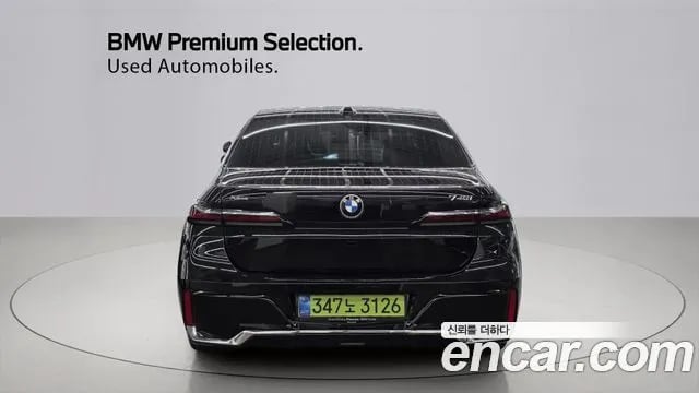 BMW 7-Series 7 Series (G70) 2026 года - вид 4