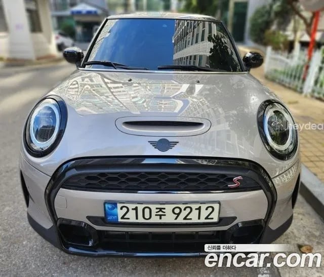 Mini Cooper Cooper S 2021 года - автомобиль из Южной Кореи