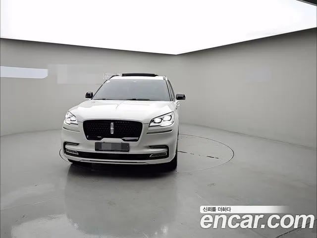 Lincoln Aviator Aviator 2nd generation 2023 года - автомобиль из Южной Кореи