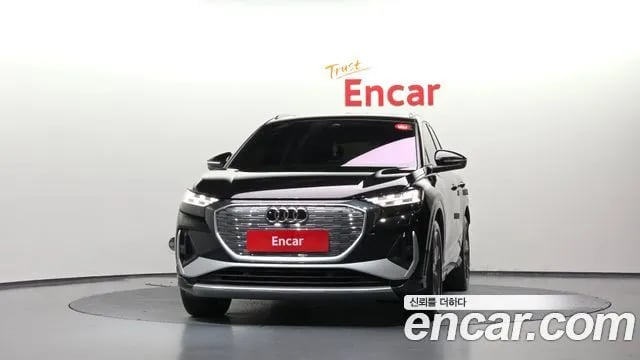 Audi Q4 e-tron Q4 e-Tron (F4) 2023 года - вид 3