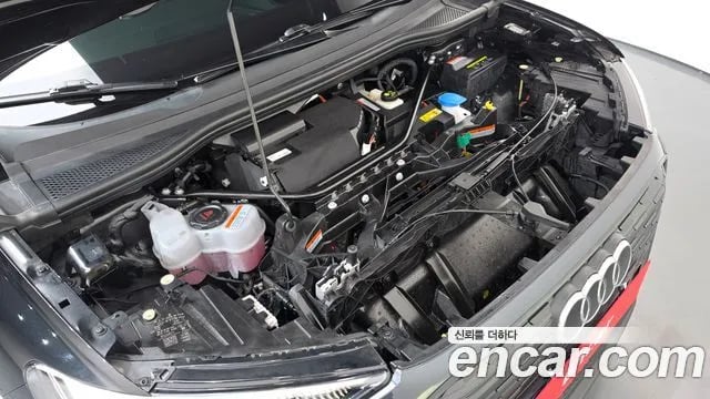 Audi Q4 e-tron Q4 e-Tron (F4) 2023 года - вид 6