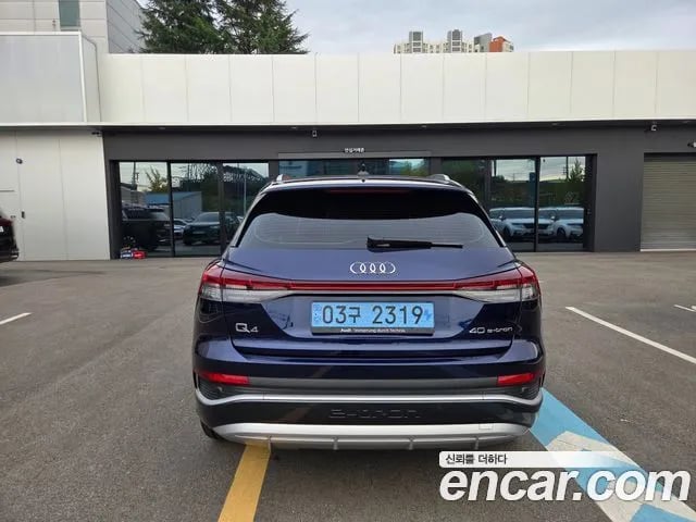 Audi Q4 e-tron Q4 e-Tron (F4) 2022 года - вид 3